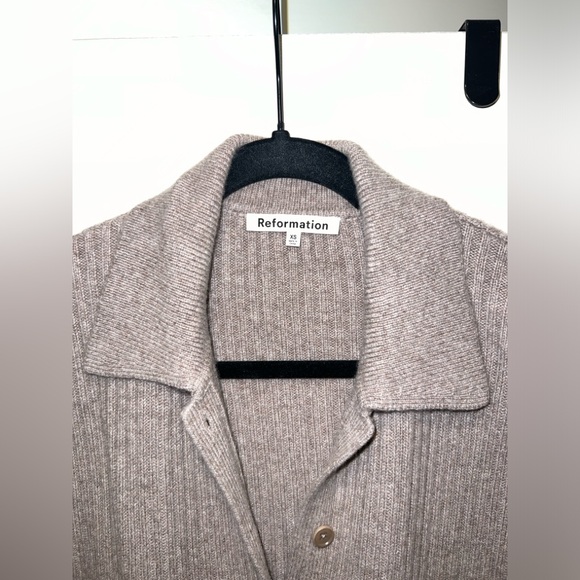 Reformation Fantino Cashmere Collared Cardigan - Picture 5 of 5